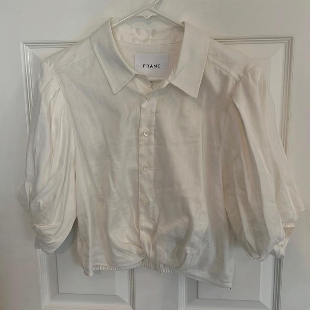 Frame off white Voluminous Twist Top 
L